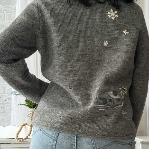 Coldwater Creek Winter Sweater - Picture 5 of 8